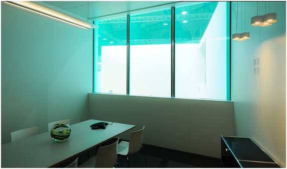 ventanas con luz led Bemoss